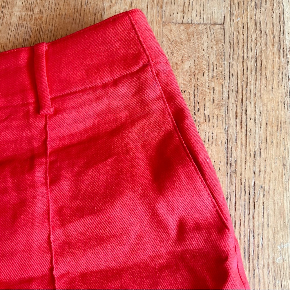 J Crew Coral Red Pintuck Suit Short in Stretch Linen Blend Shorts, Size 12 - Picture 2 of 10